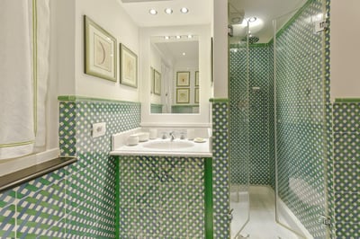 Luxury Villa Photo #28