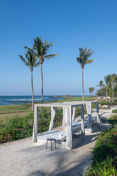 Luxury Villa Photo #11