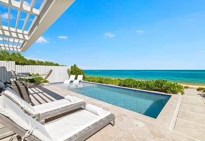 Luxury Villa Photo #4