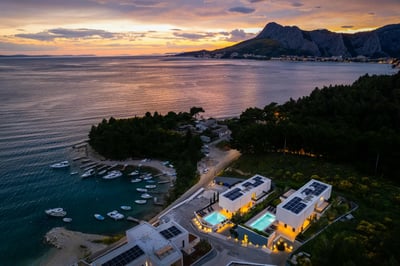 Luxury Villa Photo #33