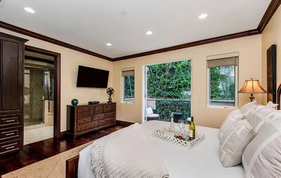 Luxury Villa Photo #32