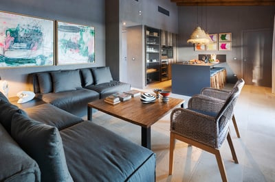 Luxury Villa Photo #22