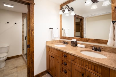 Luxury Villa Photo #17