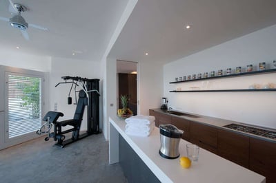 Luxury Villa Photo #22