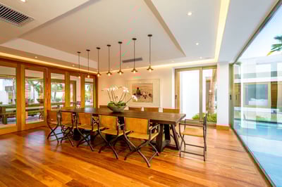 Luxury Villa Photo #16
