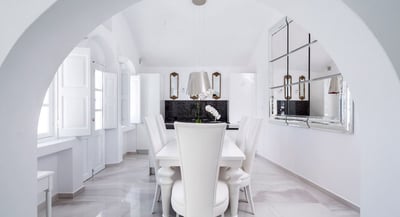 Luxury Villa Photo #7