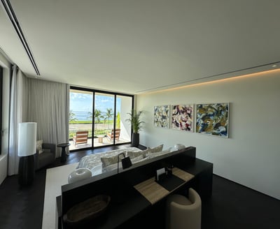 Luxury Villa Photo #39