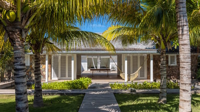 Luxury Villa Photo #25