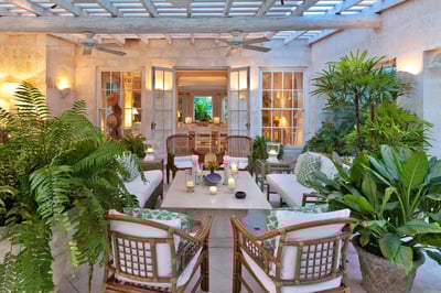 Luxury Villa Photo #5