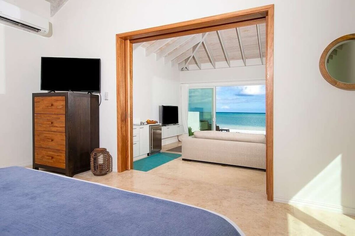 One Bedroom Beachfront Villa condo rental - 12