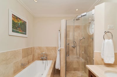Luxury Villa Photo #11