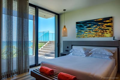 Luxury Villa Photo #47