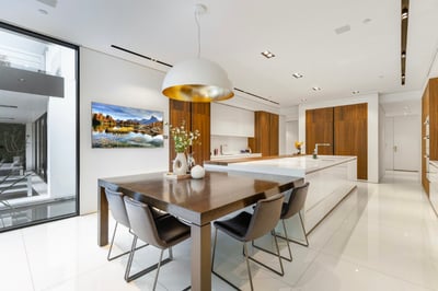 Luxury Villa Photo #21