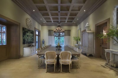 Luxury Villa Photo #18