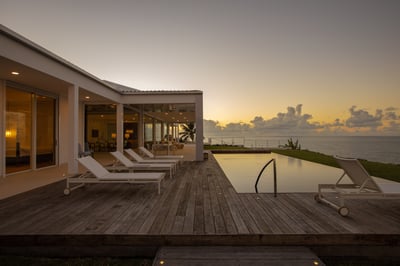 Luxury Villa Photo #14