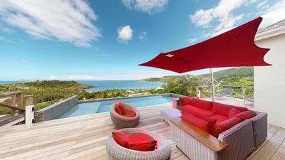 Luxury Villa Photo #3