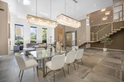 Luxury Villa Photo #31