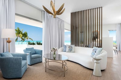 Luxury Villa Photo #18