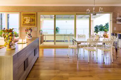 Luxury Villa Photo #23