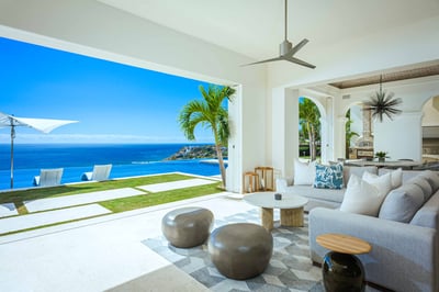 Luxury Villa Photo #19