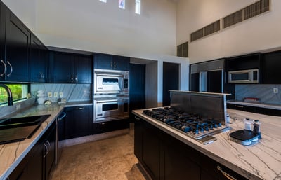 Luxury Villa Photo #27