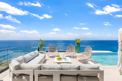 Luxury Villa Photo #7