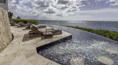 Luxury Villa Photo #9