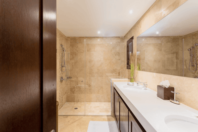 Luxury Villa Photo #22