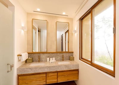 Luxury Villa Photo #30