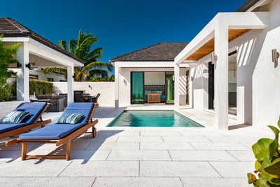 Luxury Villa Photo #12