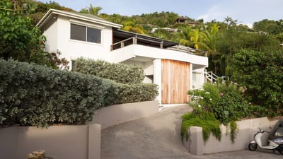 Luxury Villa Photo #5
