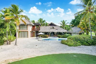 Luxury Villa Photo #8