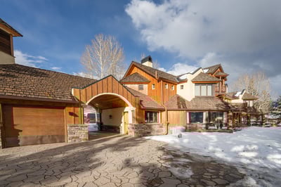 Luxury Villa Photo #43