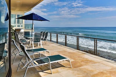 Luxury Villa Photo #4