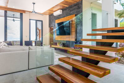 Luxury Villa Photo #23