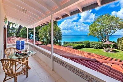 Luxury Villa Photo #3