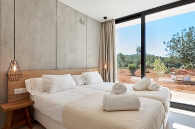 Luxury Villa Photo #39