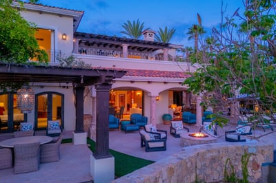 Luxury Villa Photo #10