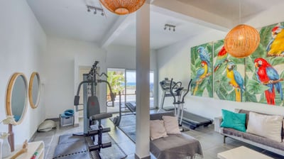Luxury Villa Photo #52