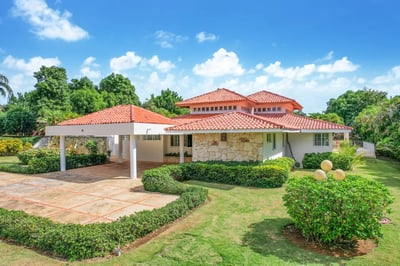 Luxury Villa Photo #34