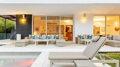 Luxury Villa Photo #7