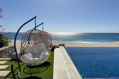 Luxury Villa Photo #8