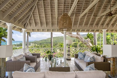 Luxury Villa Photo #6