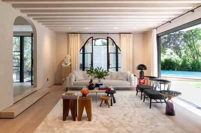 Luxury Villa Photo #15