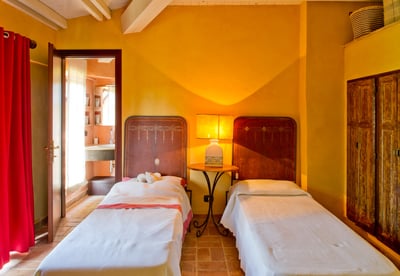 Luxury Villa Photo #20