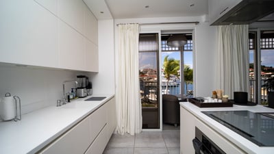 Luxury Villa Photo #14