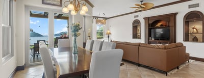 Luxury Villa Photo #4