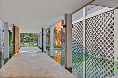 Luxury Villa Photo #8
