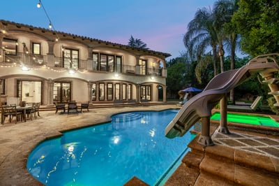 Luxury Villa Photo #2