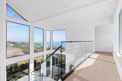 Luxury Villa Photo #55